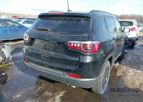 2021 Jeep Compass Altitude 4X4 from USA, damaged, VIN 3C4NJDBB6MT525498